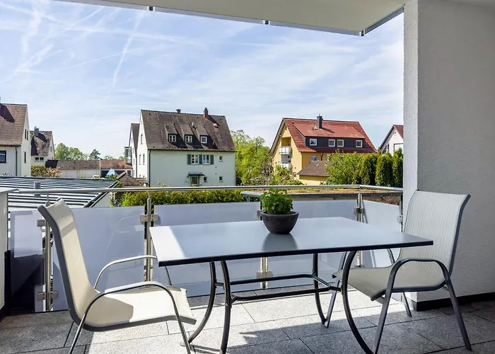 Amsel - Vogelhaus Фридрихсхафен