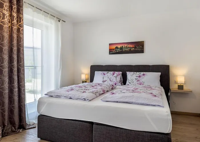 Amsel - Vogelhaus Апартаменты Фридрихсхафен